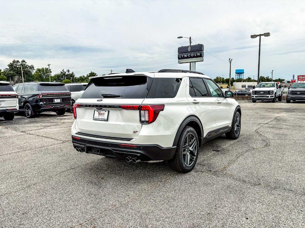 new 2025 Ford Explorer car, priced at $58,480