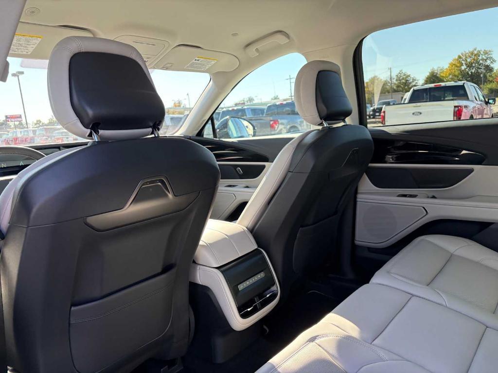 new 2026 Lincoln Nautilus car, priced at $57,571