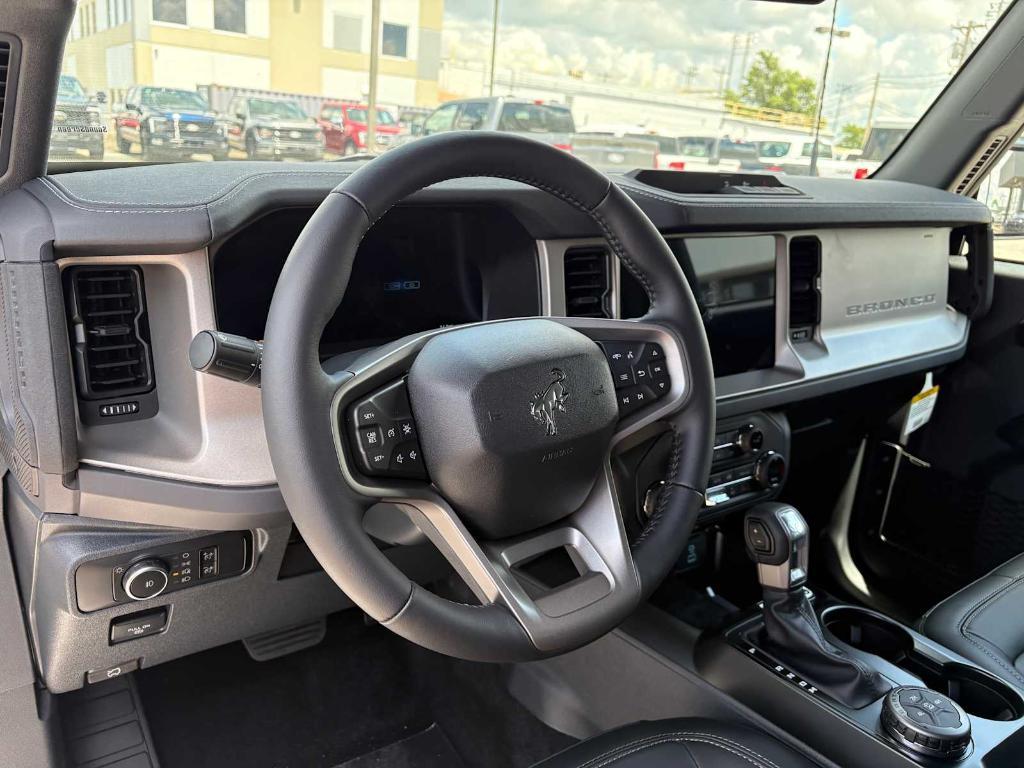 new 2025 Ford Bronco car, priced at $51,117