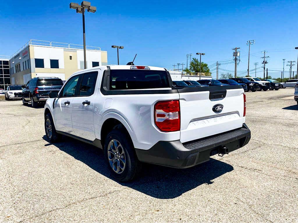 new 2025 Ford Maverick car, priced at $33,236