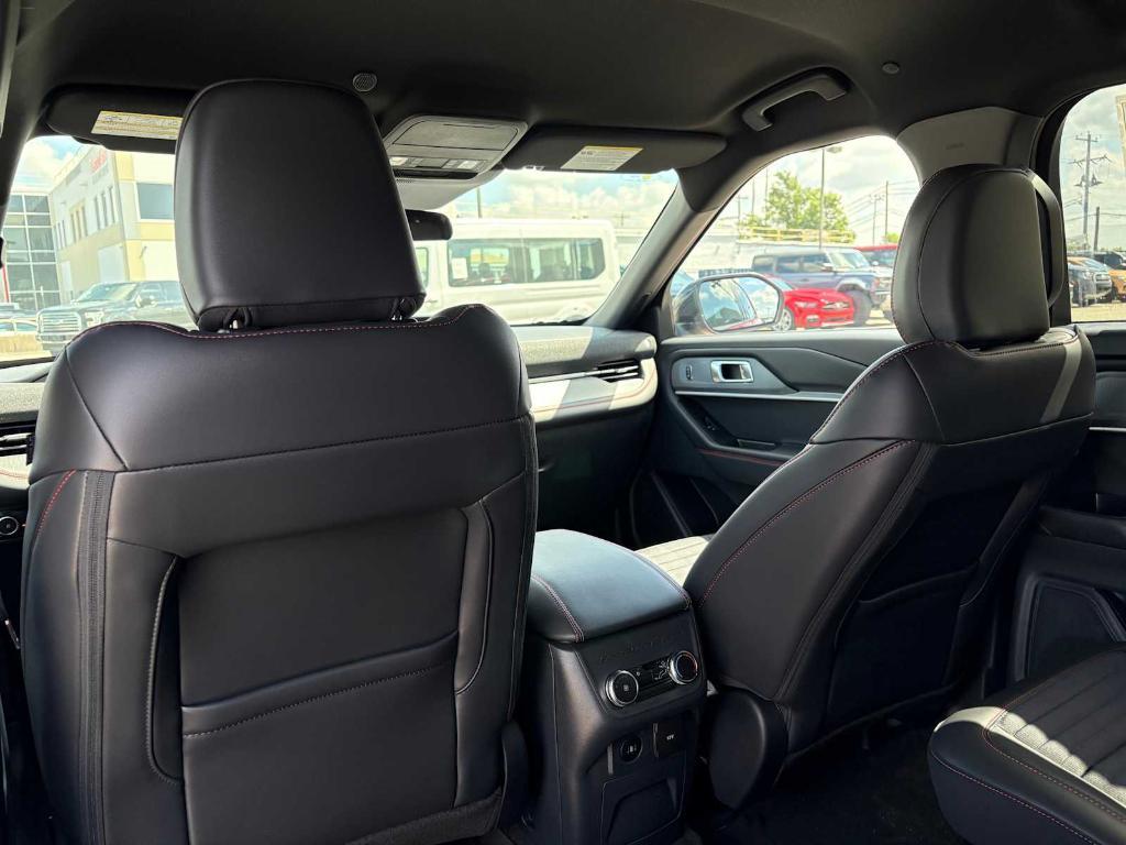new 2025 Ford Explorer car, priced at $46,165