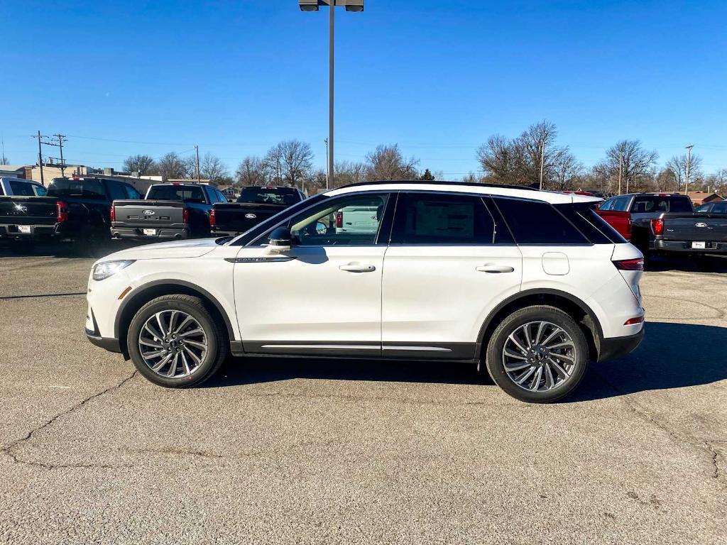 new 2025 Lincoln Corsair car, priced at $45,576