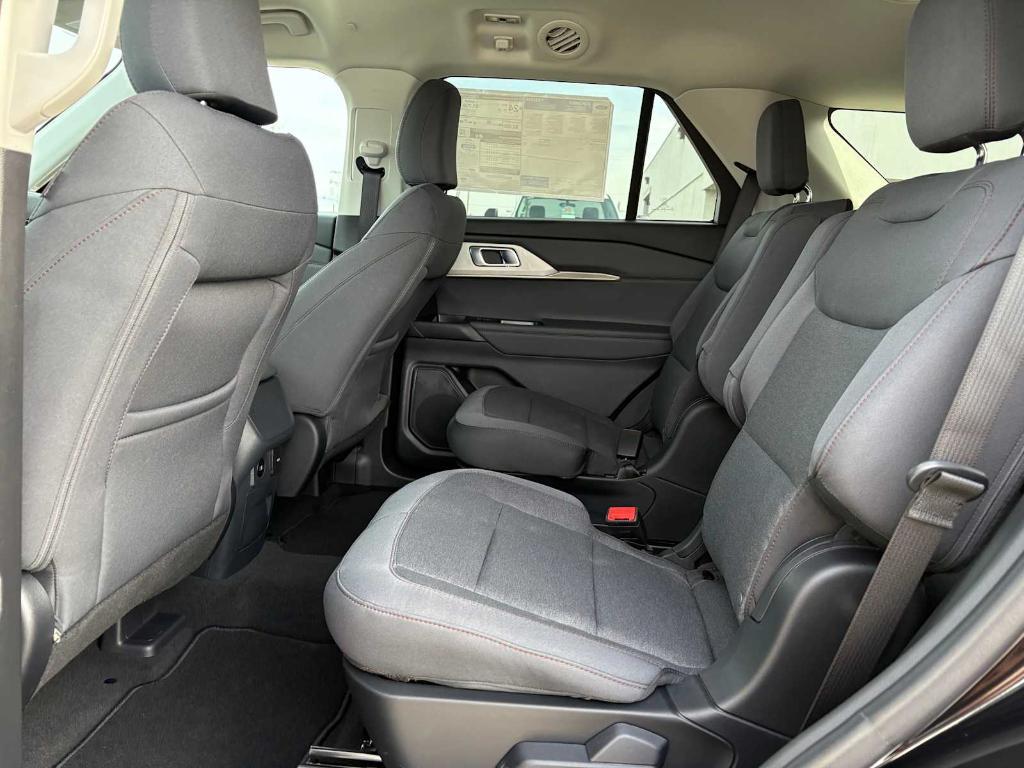 new 2026 Ford Explorer car, priced at $39,780