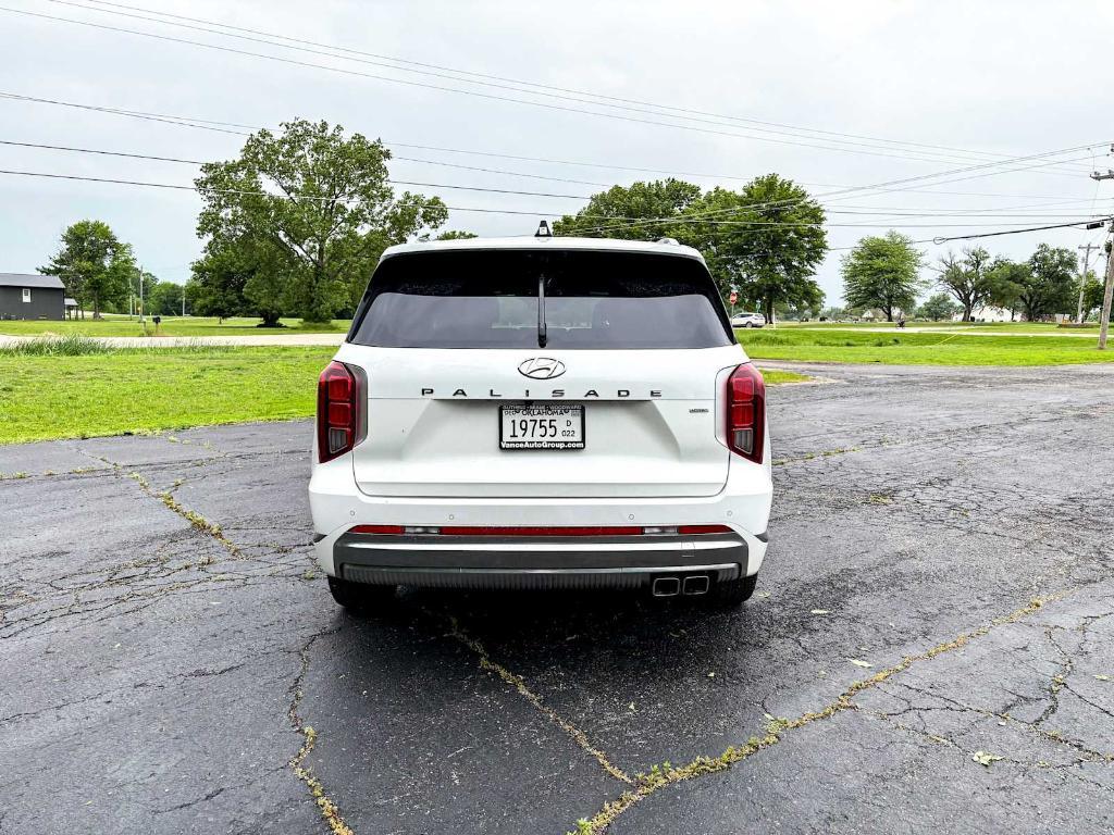 used 2024 Hyundai Palisade car, priced at $44,359