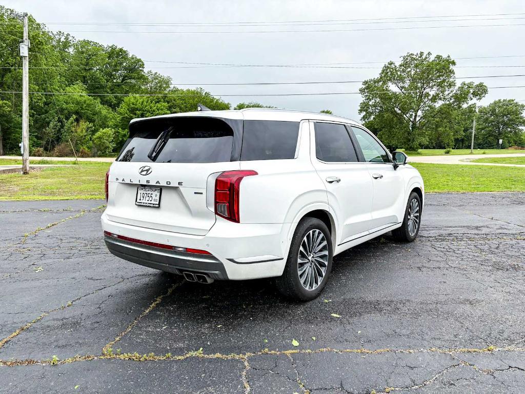 used 2024 Hyundai Palisade car, priced at $44,359