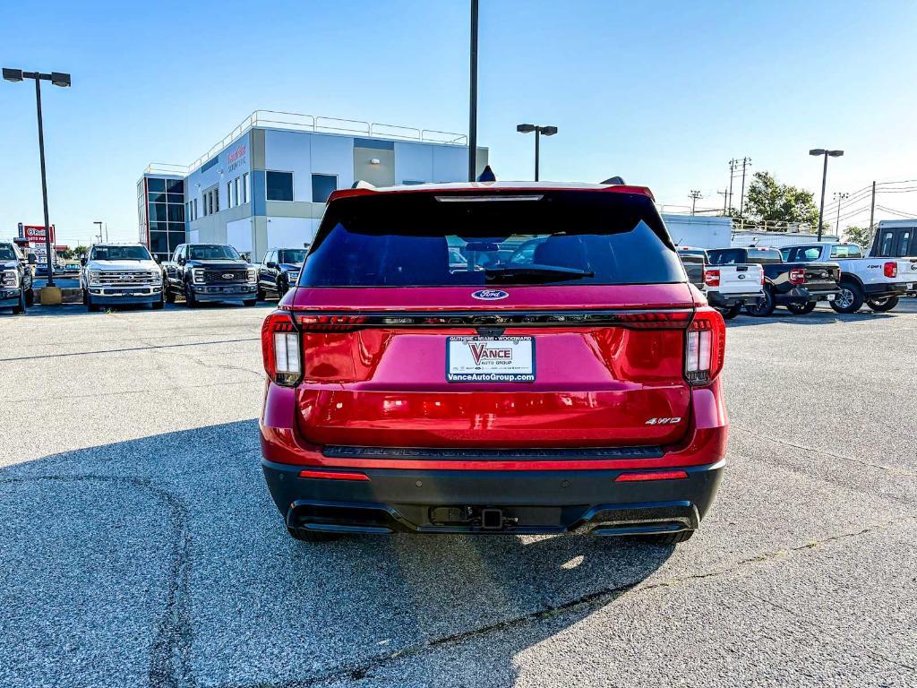 new 2025 Ford Explorer car, priced at $46,165