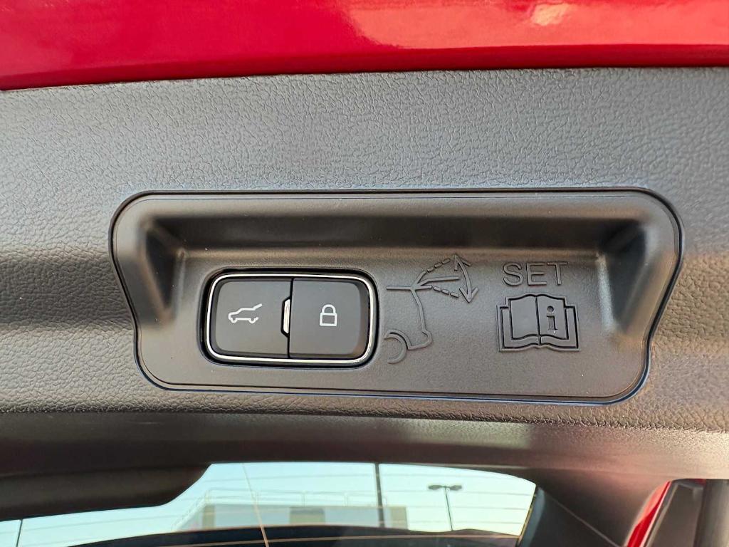 new 2025 Ford Explorer car, priced at $46,165