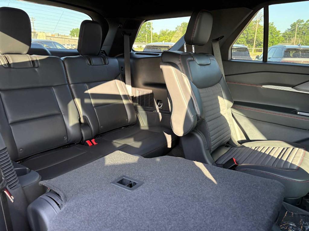 new 2025 Ford Explorer car, priced at $46,165