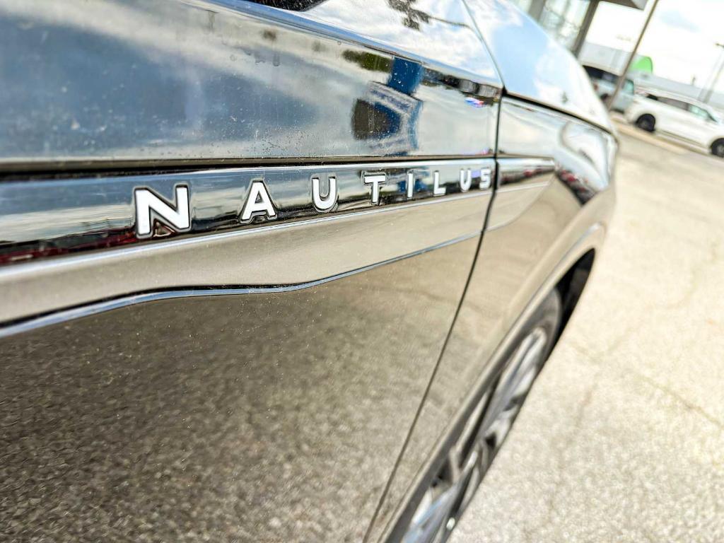 new 2025 Lincoln Nautilus car, priced at $60,190