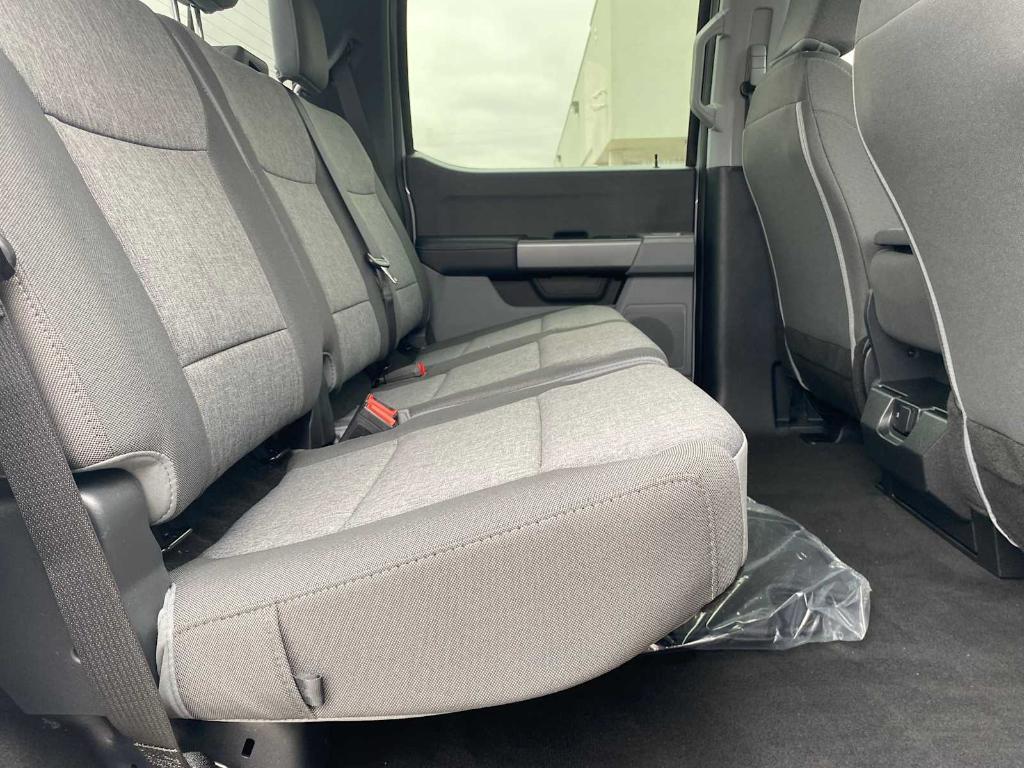 new 2025 Ford F-250 car, priced at $64,670