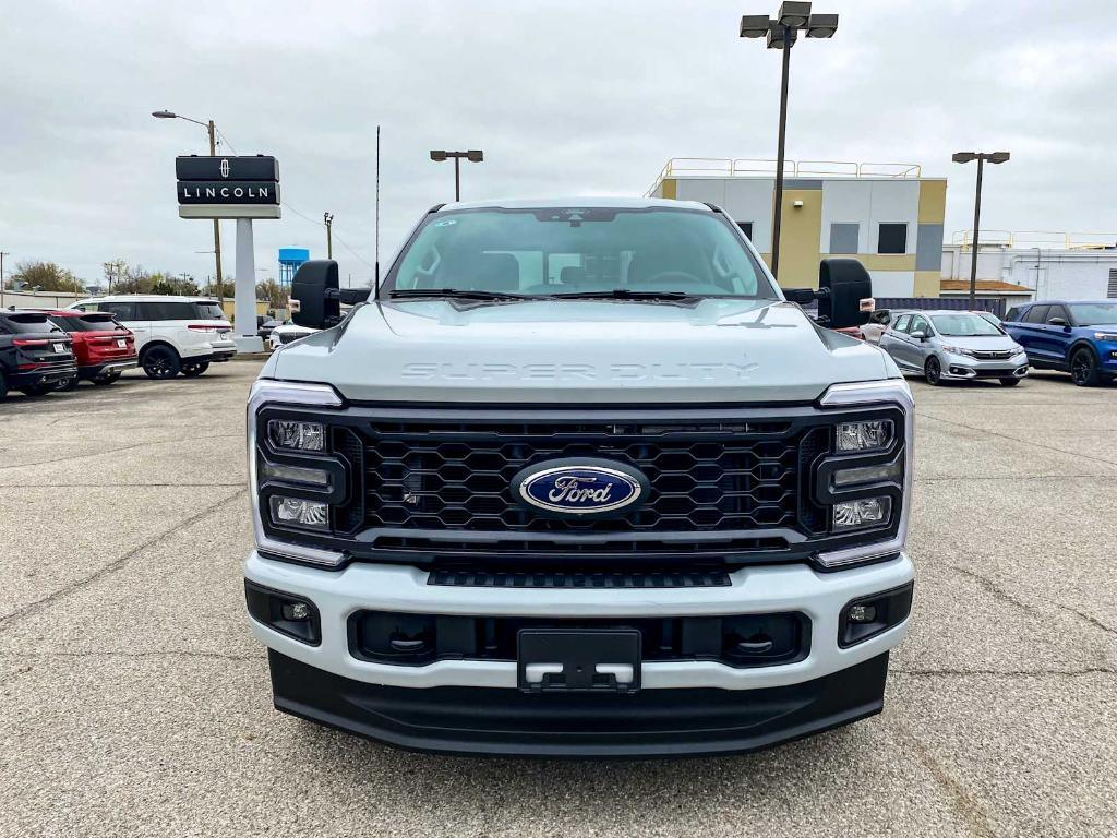 new 2025 Ford F-250 car, priced at $64,670