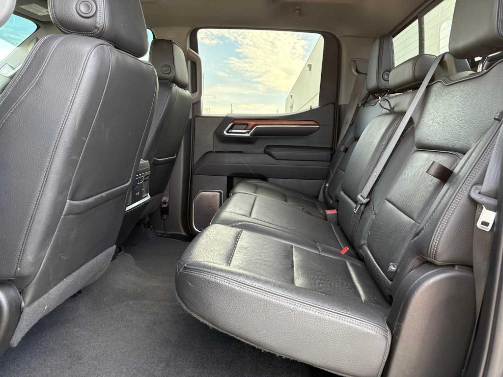 used 2022 GMC Sierra 1500 car, priced at $41,700