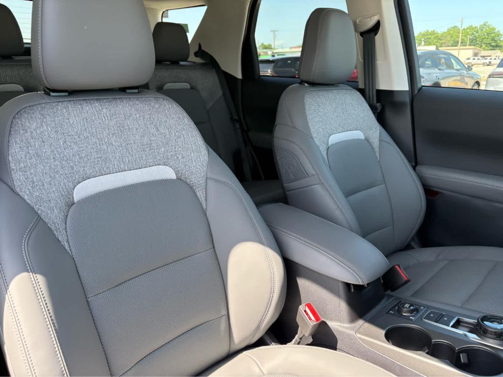 new 2025 Ford Bronco Sport car, priced at $40,676