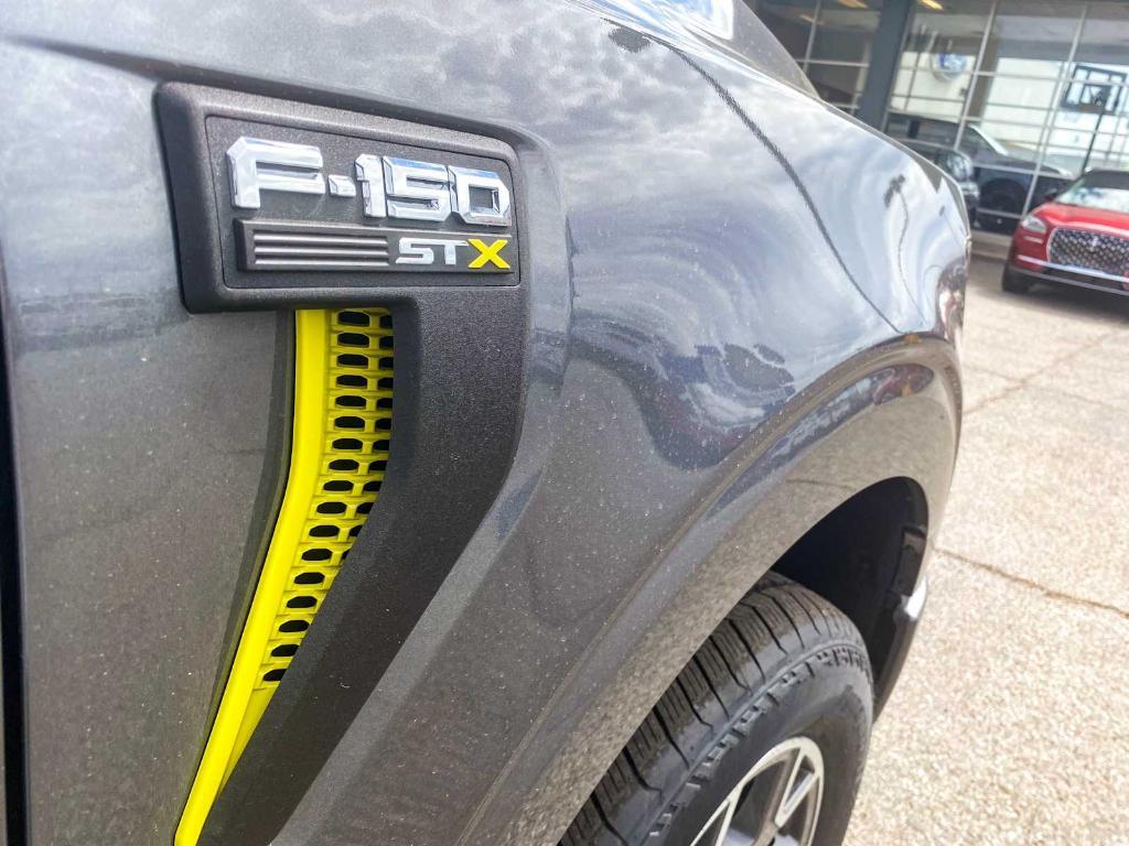 new 2025 Ford F-150 car, priced at $44,912