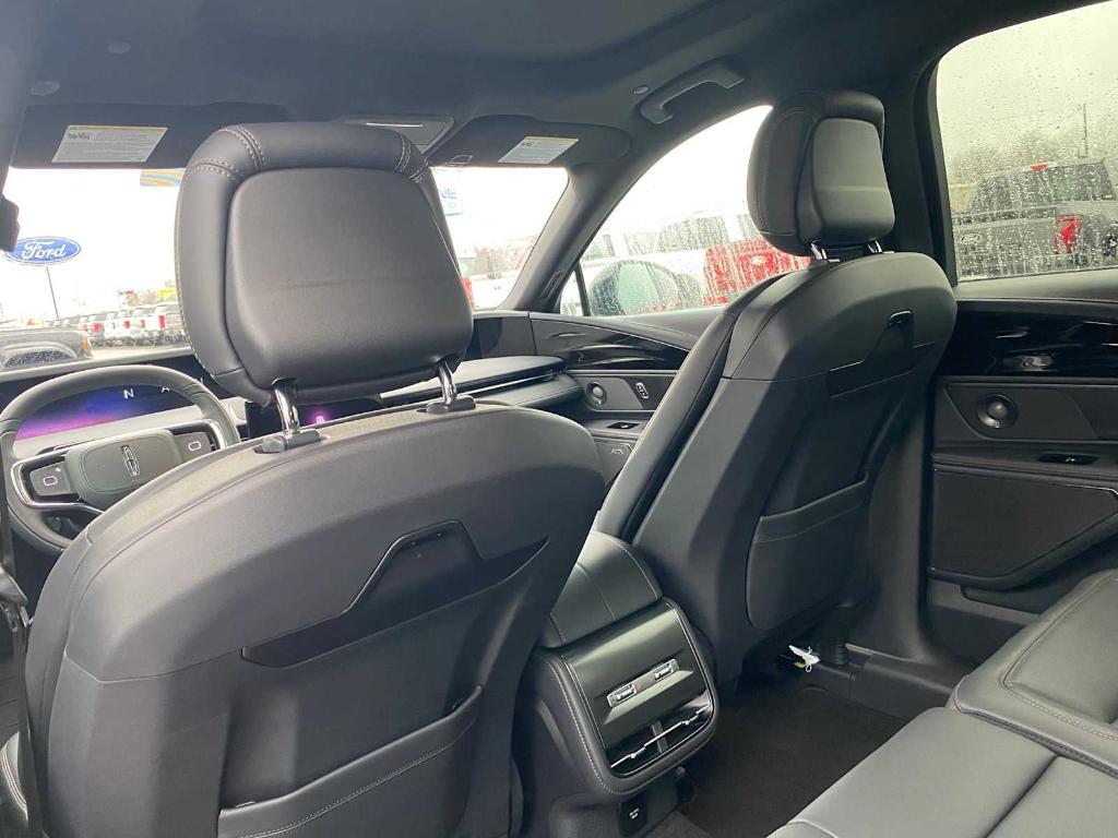 new 2025 Lincoln Nautilus car, priced at $56,926