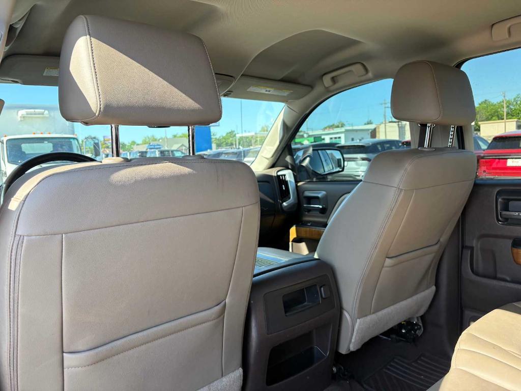 used 2018 GMC Sierra 1500 car, priced at $31,595