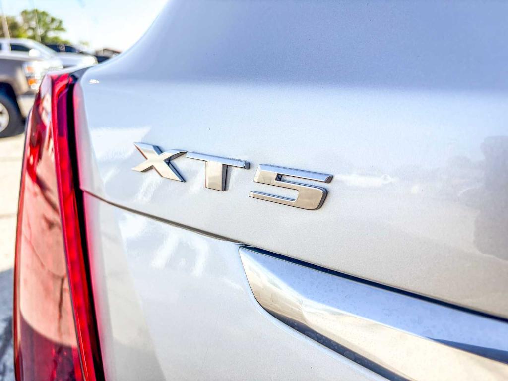 used 2020 Cadillac XT5 car, priced at $24,994