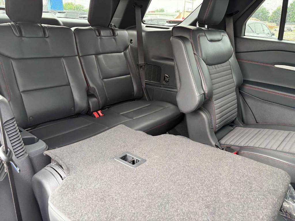 new 2025 Ford Explorer car, priced at $46,019