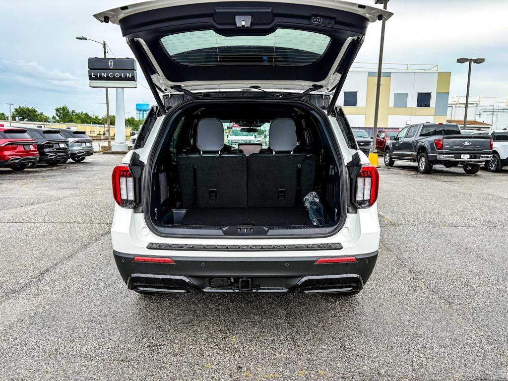 new 2025 Ford Explorer car, priced at $46,019