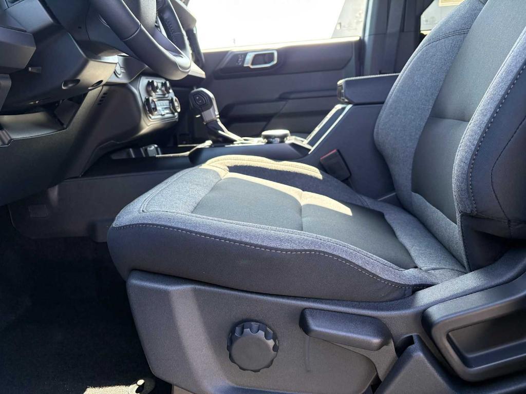 new 2025 Ford Bronco car, priced at $45,138