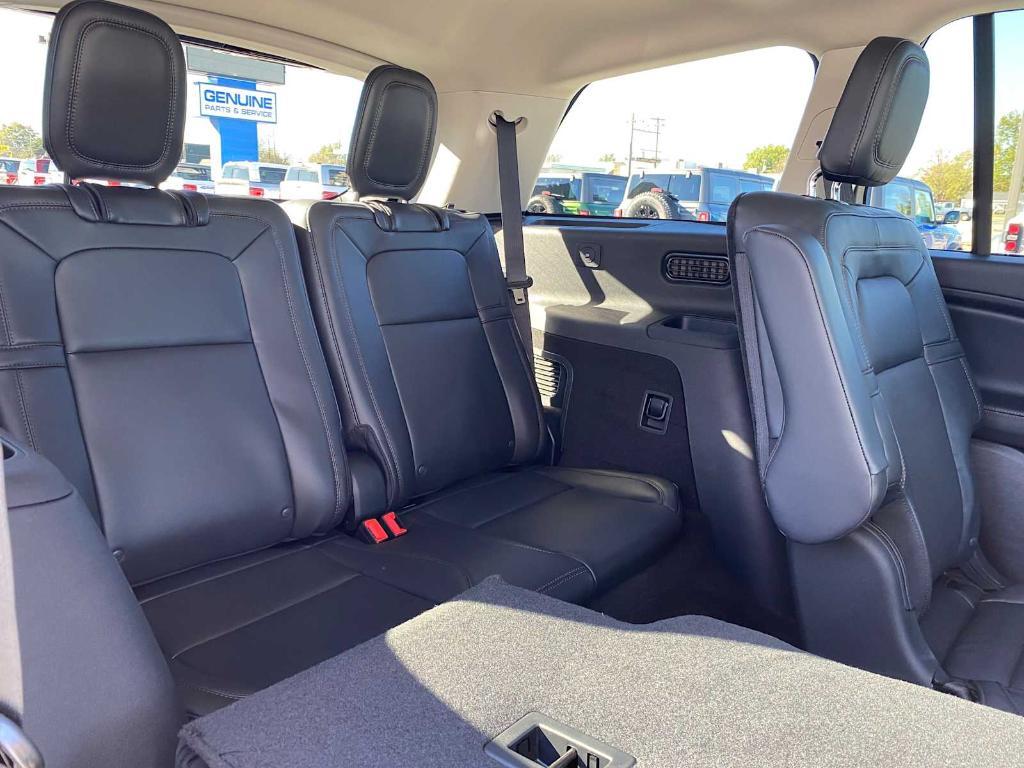 new 2025 Lincoln Aviator car, priced at $64,175