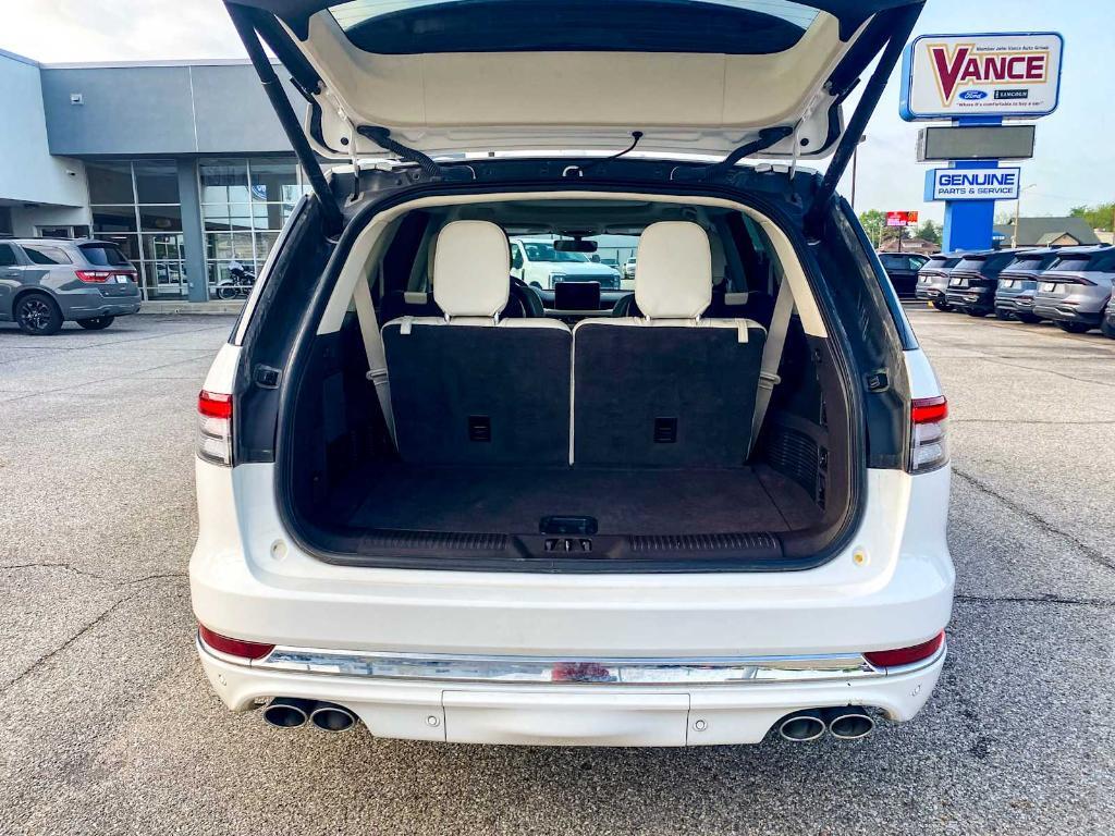 used 2022 Lincoln Aviator car, priced at $49,995