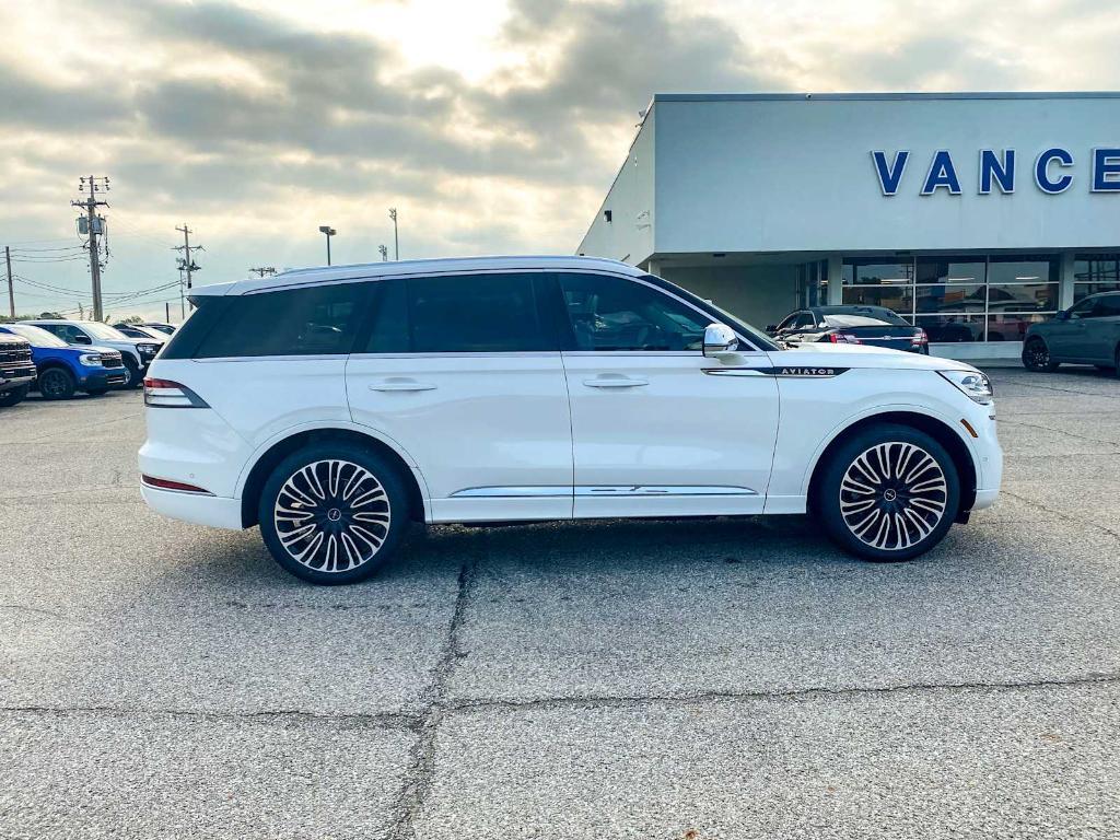 used 2022 Lincoln Aviator car, priced at $49,995
