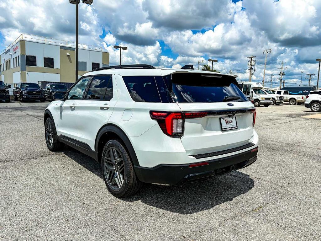 new 2025 Ford Explorer car, priced at $50,253