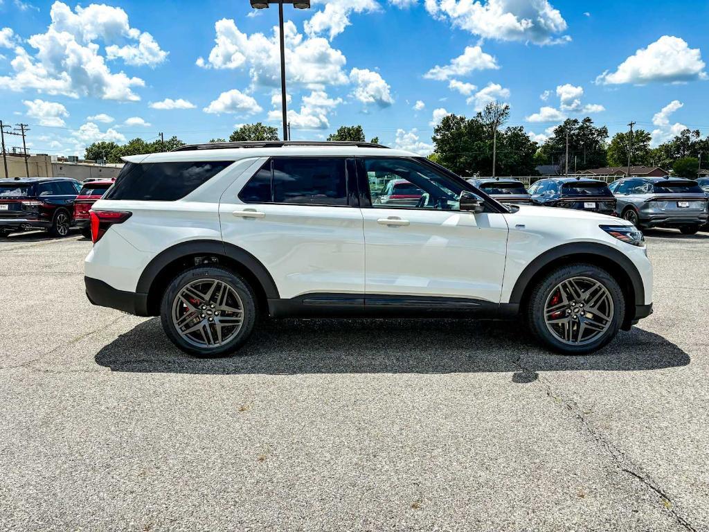 new 2025 Ford Explorer car, priced at $50,253