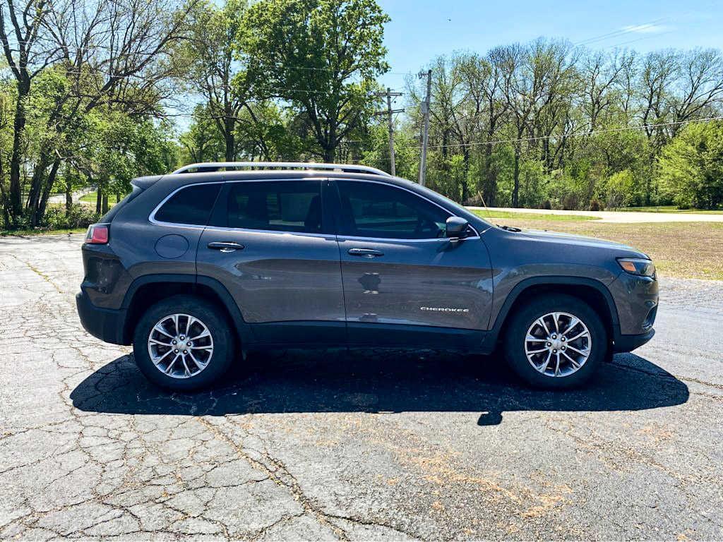 used 2019 Jeep Cherokee car, priced at $13,931