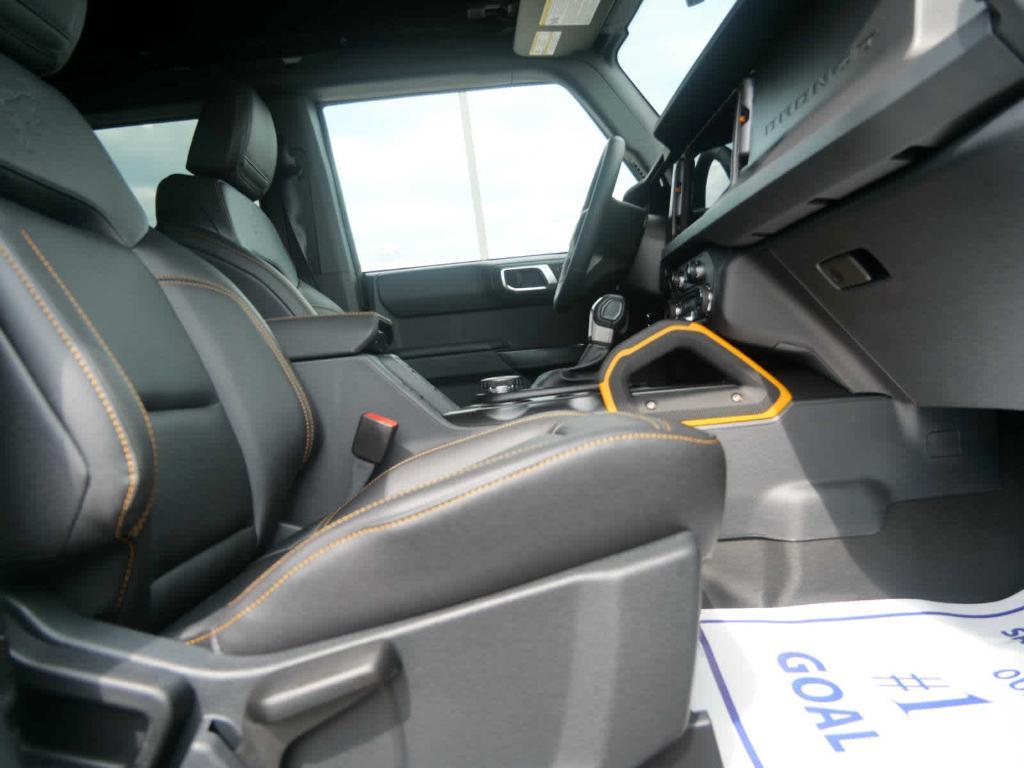 new 2024 Ford Bronco car, priced at $53,925