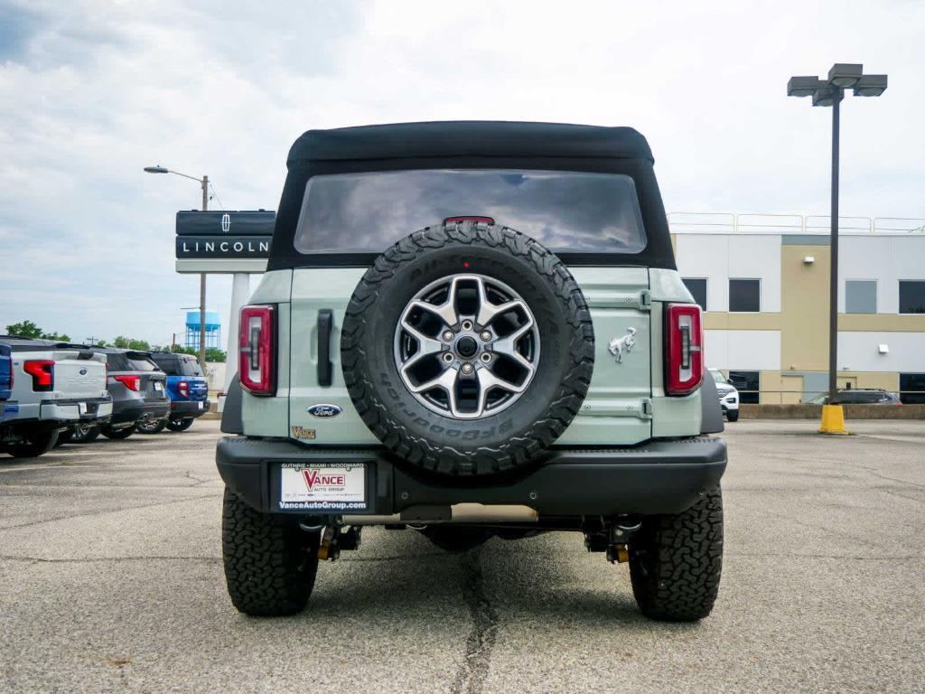 new 2024 Ford Bronco car, priced at $53,925