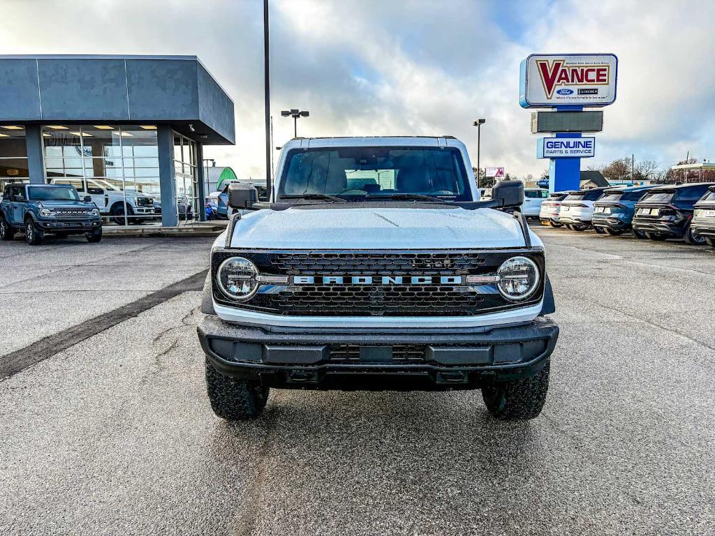 new 2025 Ford Bronco car, priced at $45,420