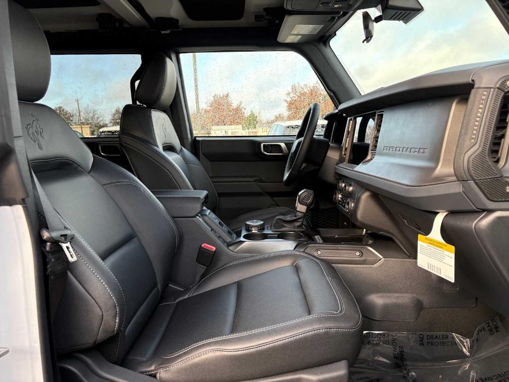 new 2025 Ford Bronco car, priced at $45,420