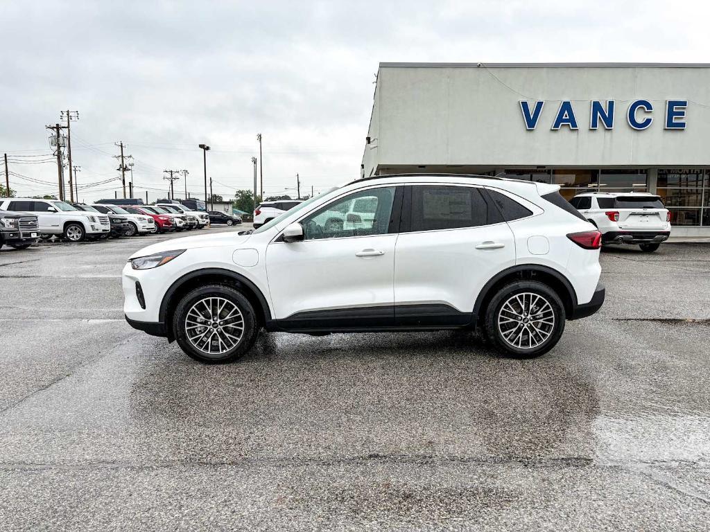 new 2025 Ford Escape car, priced at $36,890