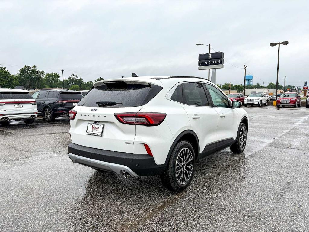 new 2025 Ford Escape car, priced at $36,890