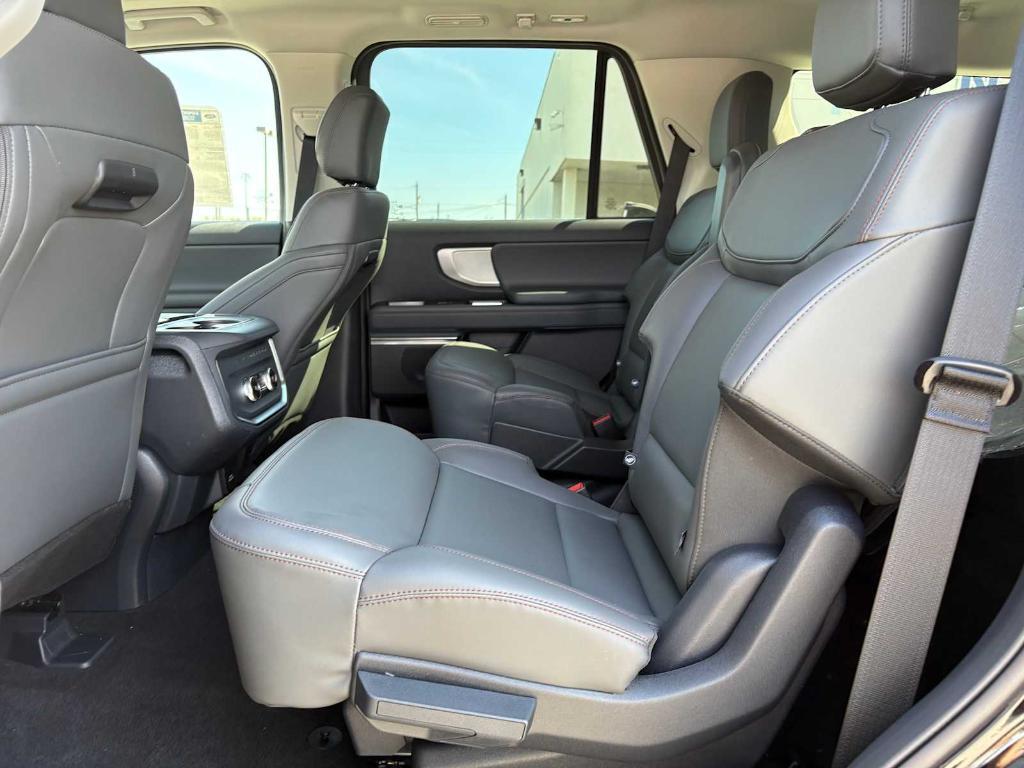 new 2025 Ford Expedition car, priced at $73,130