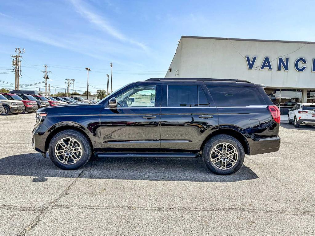 new 2025 Ford Expedition car, priced at $73,130
