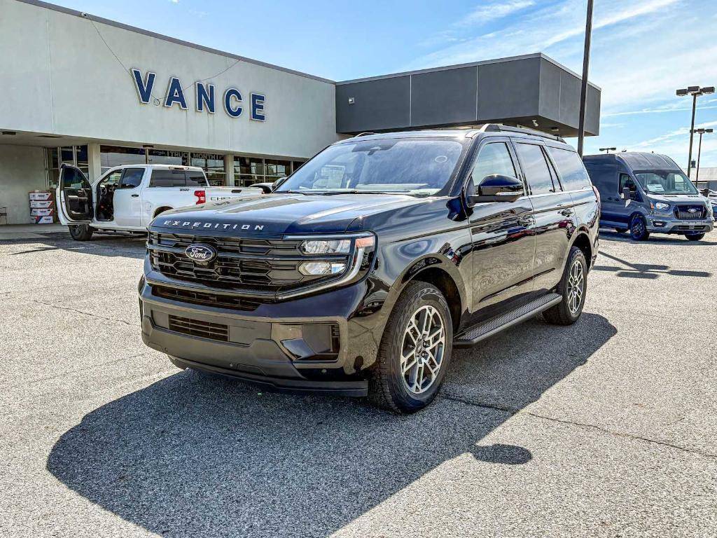 new 2025 Ford Expedition car, priced at $73,130