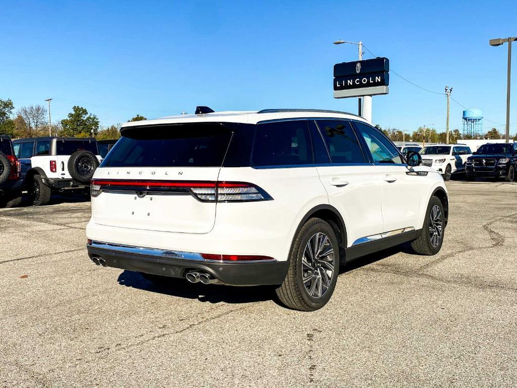 new 2025 Lincoln Aviator car, priced at $56,829