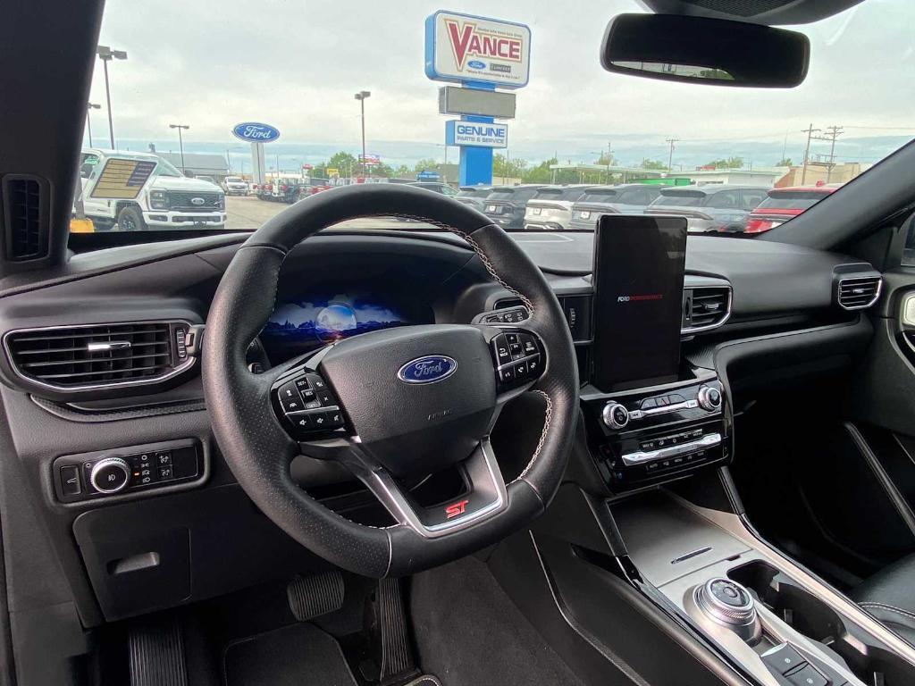 used 2023 Ford Explorer car, priced at $35,950