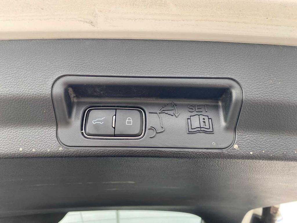 used 2023 Ford Explorer car, priced at $35,950