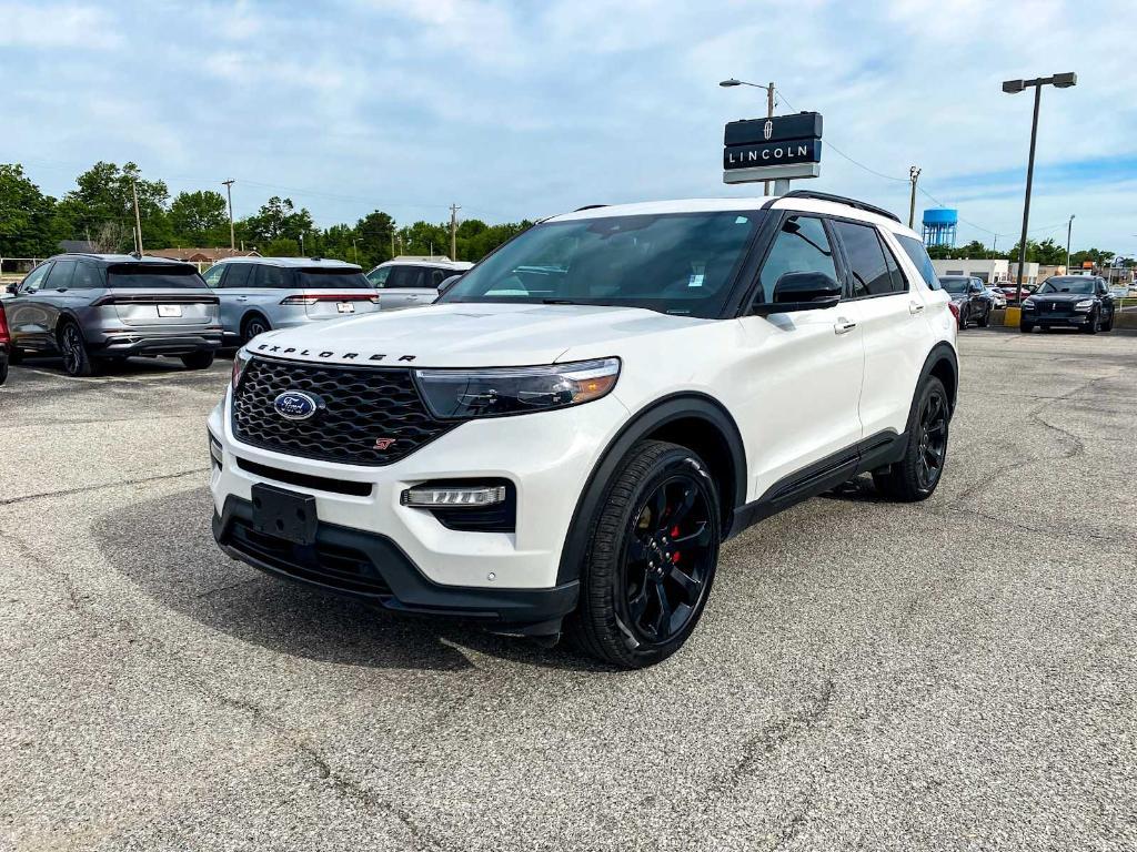 used 2023 Ford Explorer car, priced at $35,950