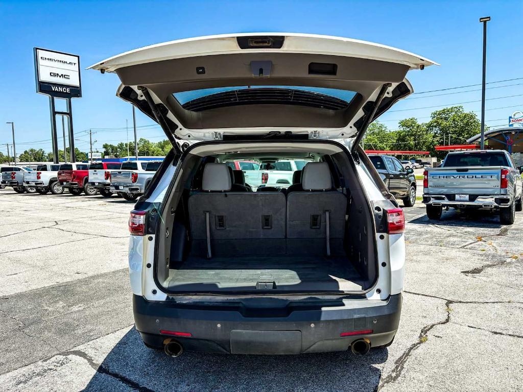 used 2019 Chevrolet Traverse car, priced at $19,945