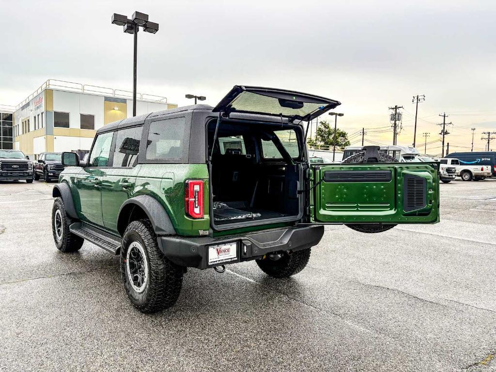 new 2025 Ford Bronco car, priced at $61,850