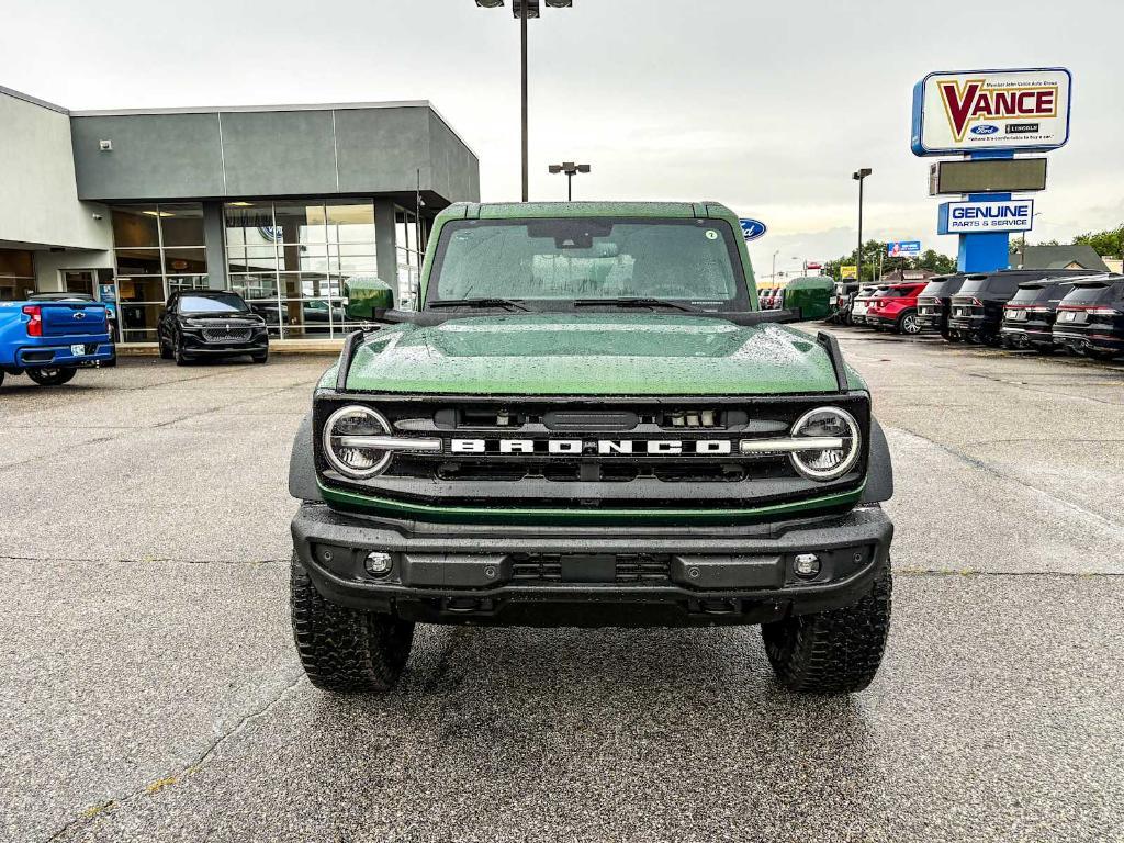 new 2025 Ford Bronco car, priced at $61,850