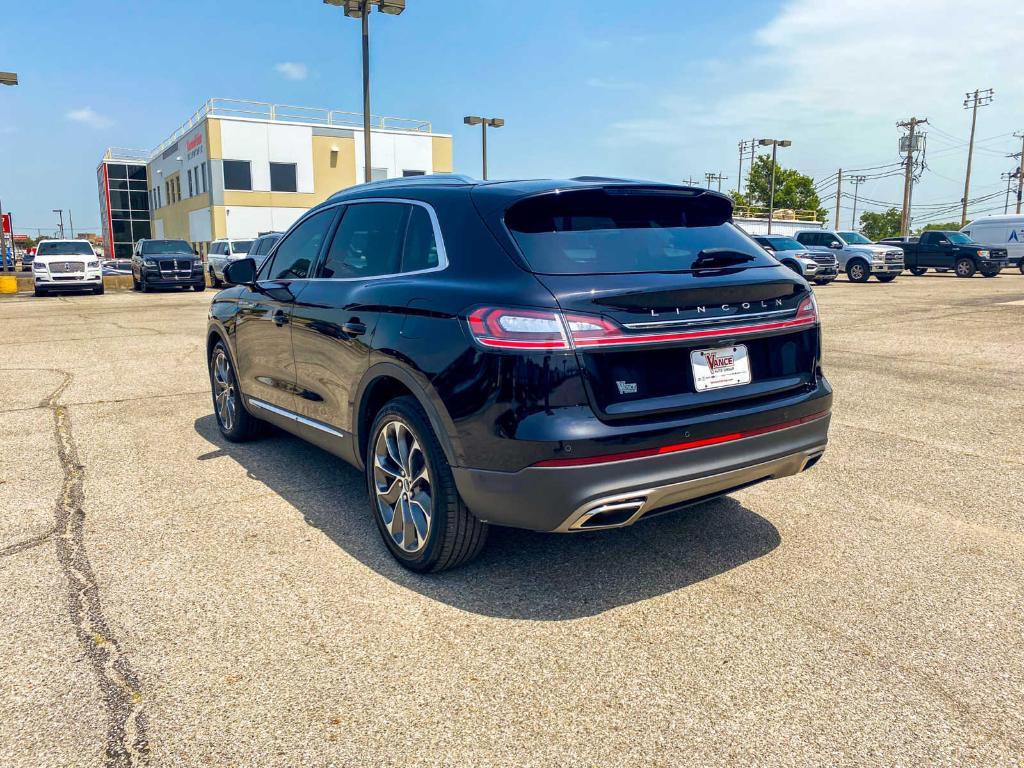 used 2022 Lincoln Nautilus car, priced at $34,793
