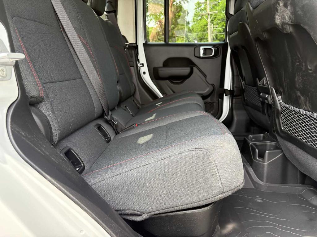 used 2025 Jeep Gladiator car, priced at $49,820