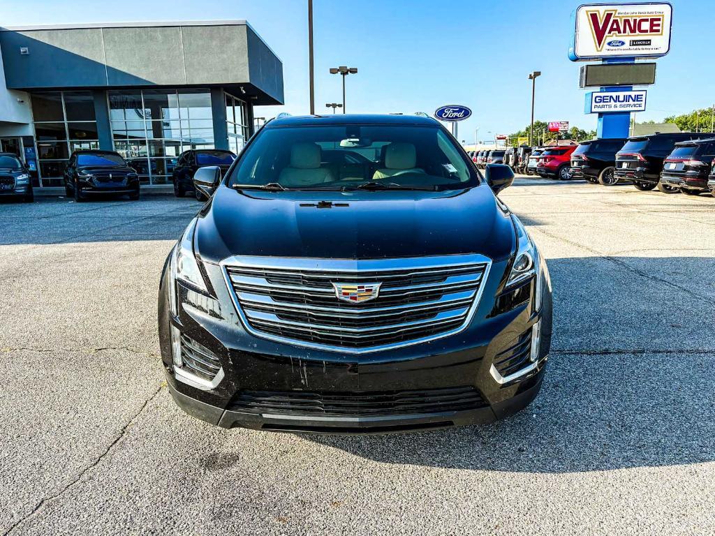 used 2017 Cadillac XT5 car, priced at $14,995