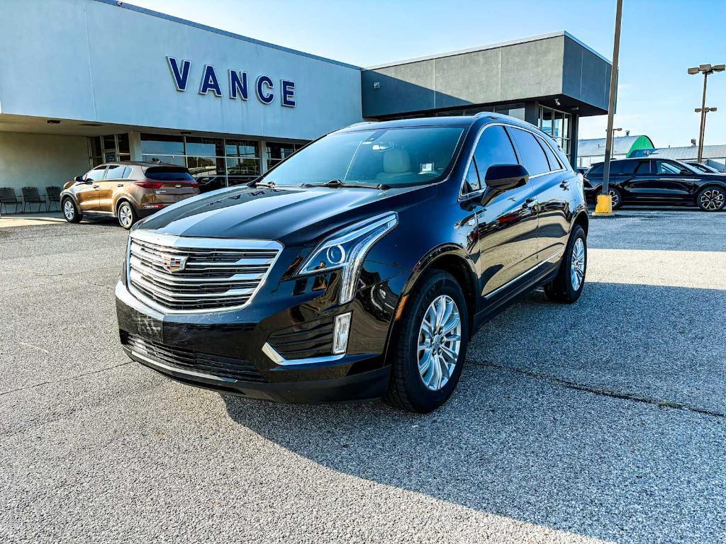 used 2017 Cadillac XT5 car, priced at $14,995